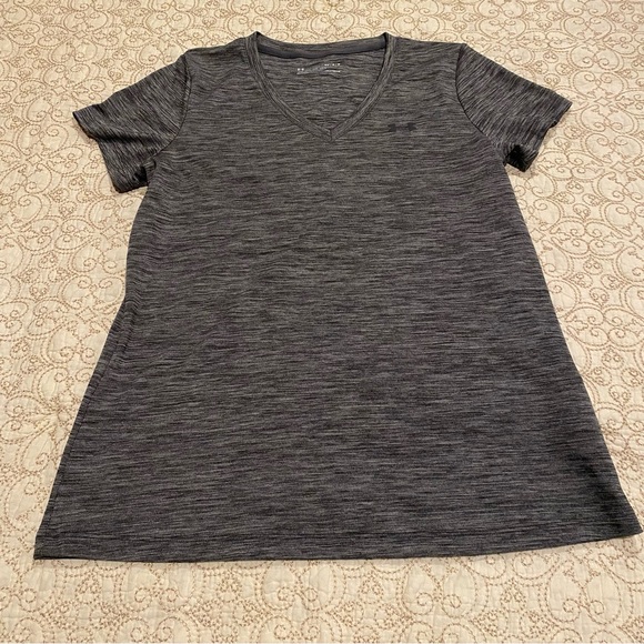 Under Armour Loose Heatgear Women's Grey V-Neck Top Size Medium - Picture 4 of 9